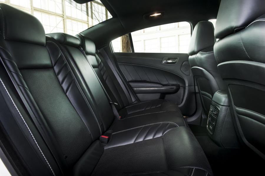 Интерьер Dodge Charger SRT Hellcat Redeye (LD) 2020 года  (фото 43 из 54)